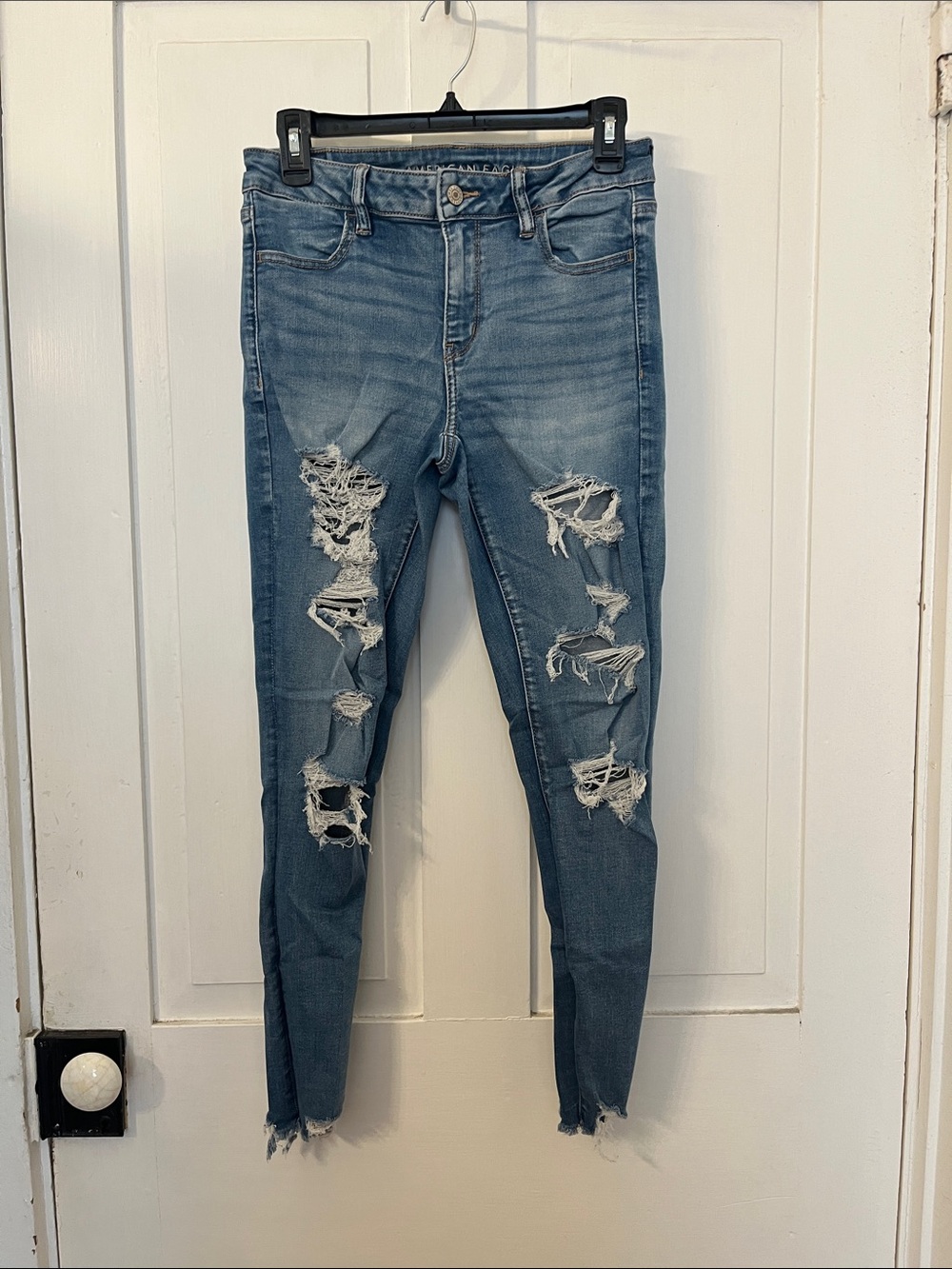 American Eagle Outfitters Distressed Light Blue Skinny Jeans